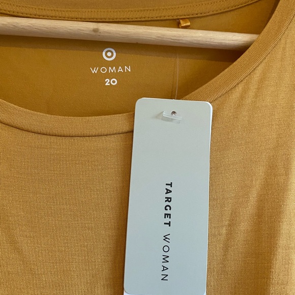 Mustard target size 20 womens tshirt NWT - Picture 2 of 5